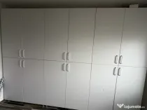 Vand 2 dulapuri intr-o stare foarte buna, utilizate foarte putin