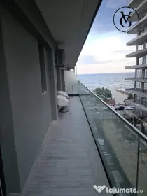 Prima Linie |Vedere laterală la mare | 67m2 Utili Mamaia No