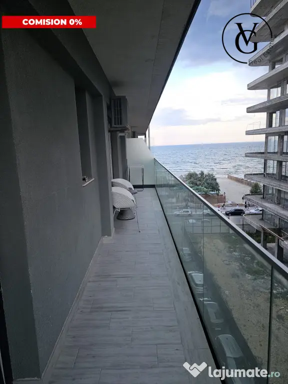 Prima Linie |Vedere laterală la mare | 67m2 Utili Mamaia No