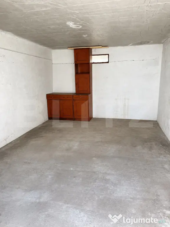 Exclusivitate - Garaj de vanzare, 25 mp, în zona Micro 15