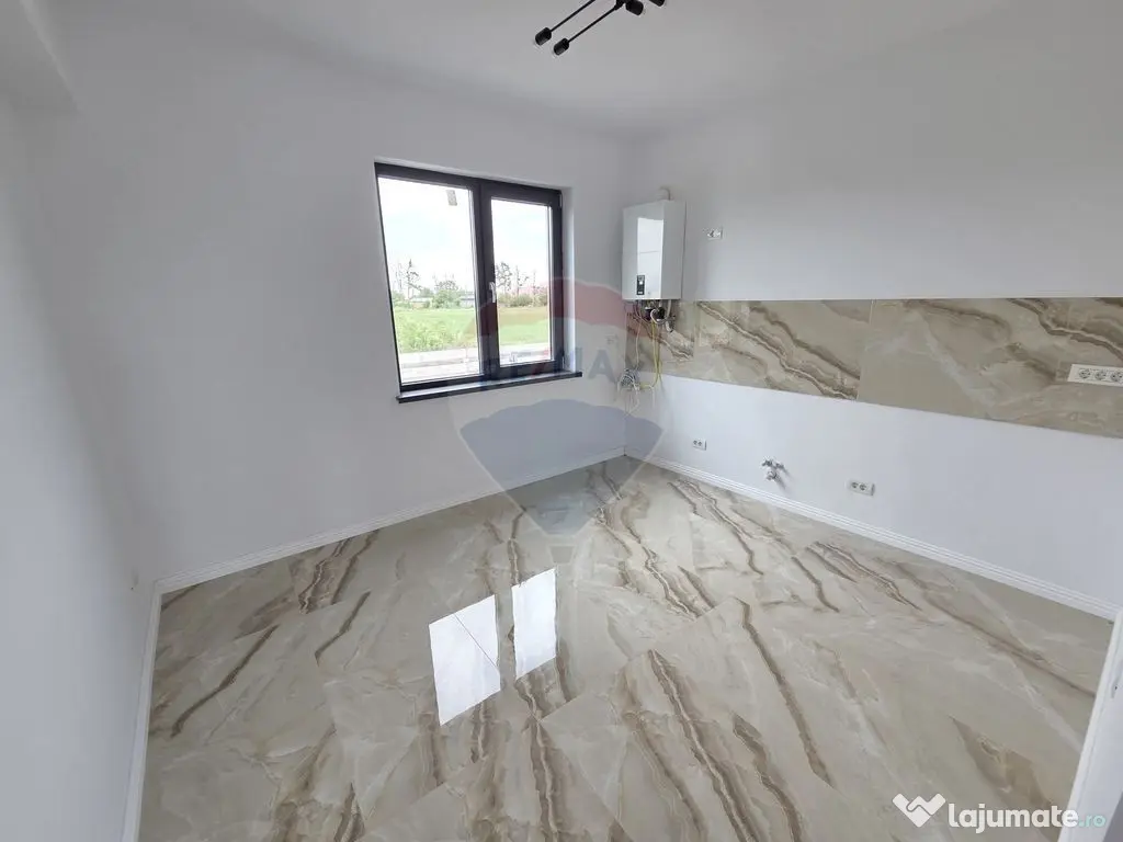 Casă Vânatori, P+1, Comision 0%