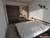 Apartament cu 2 camere decomandat, cu balcon si loc de parca
