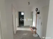 Apartament cu 2 camere decomandat, cu balcon si loc de parca