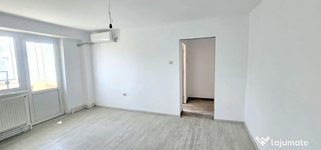 De vanzare apartament cu 2 camere, renovat, etaj9, Viziru...