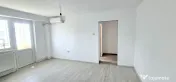De vanzare apartament cu 2 camere, renovat, etaj9, Viziru...