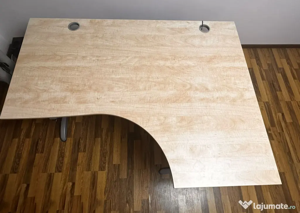 Vand birou 160x80 cm, stare foarte bună
