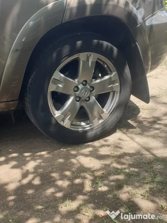 TOYOTA Unknown Model 2010 — imagine 6