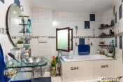 Resedinta deosebita in Chiajna, langa Bucuresti, departe de 