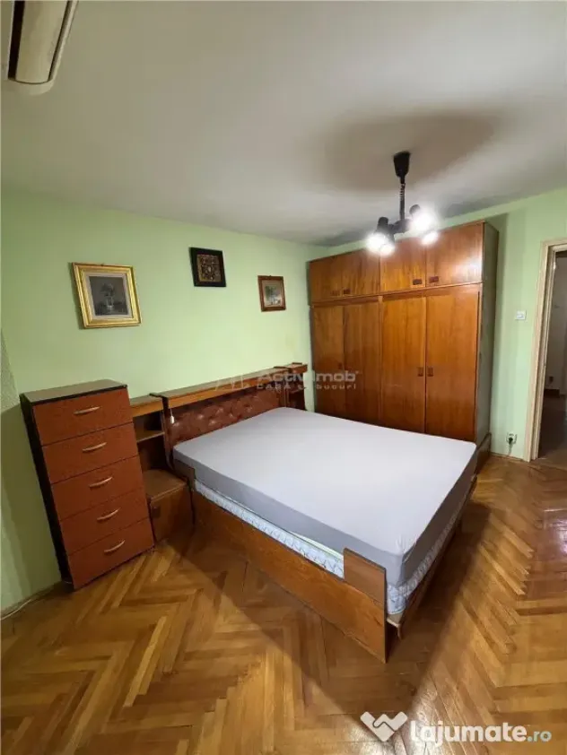 3 camere - 2 bai - Decebal - Alba Iulia