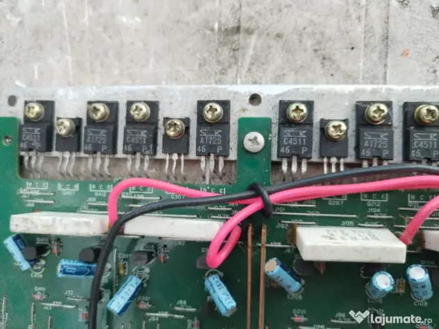 plăci amplificatoare bass auto 12v