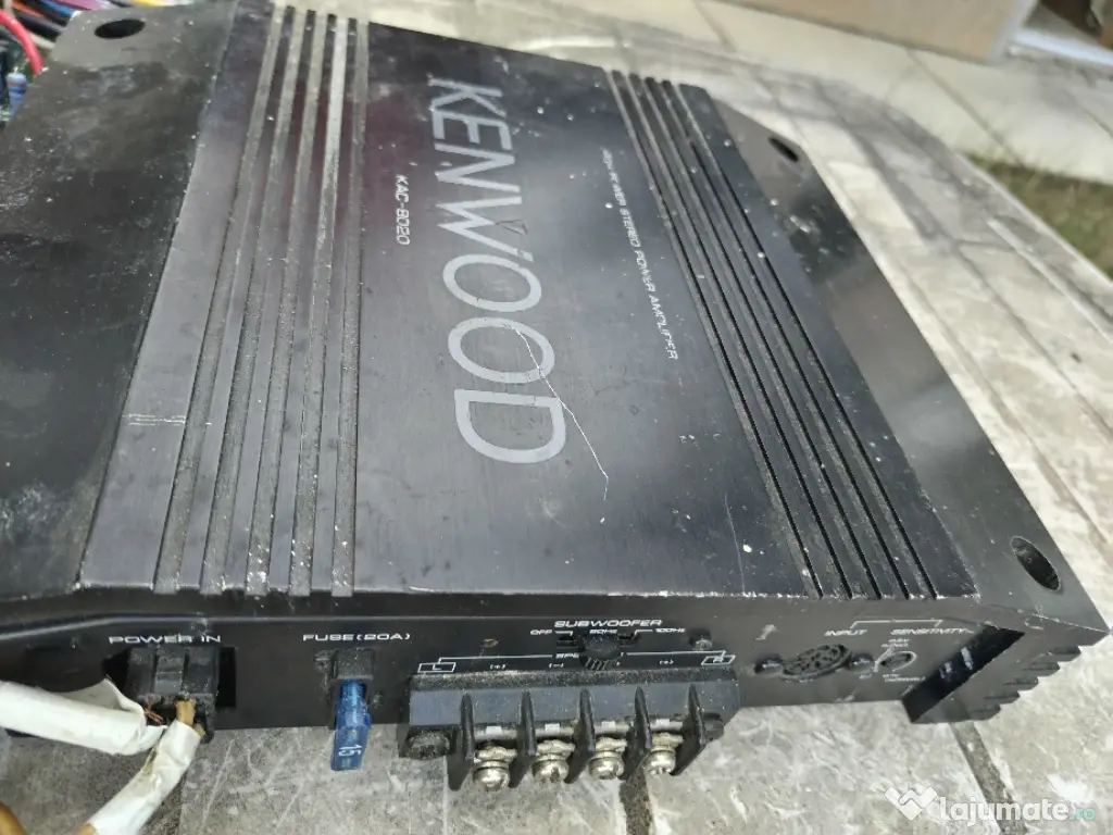 plăci amplificatoare bass auto 12v