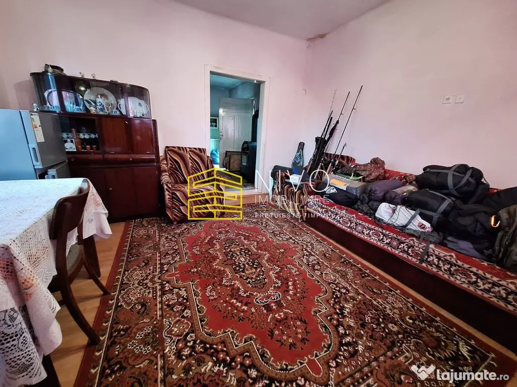 Casă singur în curte – Mureș – Livezeni – Zona L...