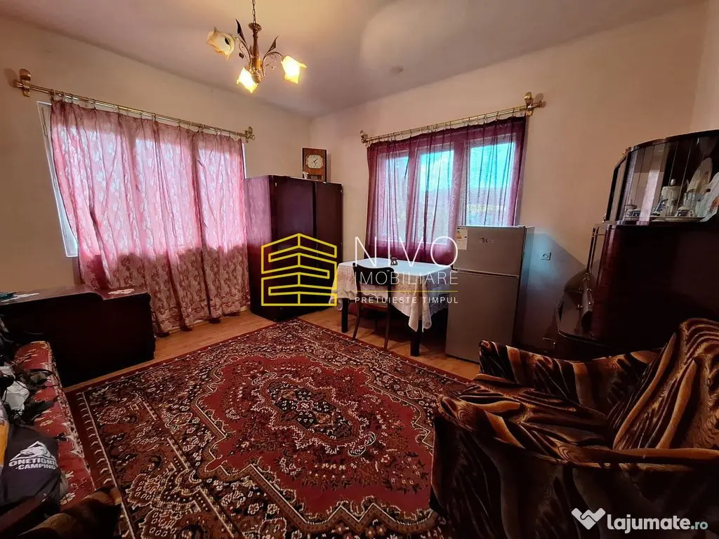 Casă singur în curte – Mureș – Livezeni – Zona L...
