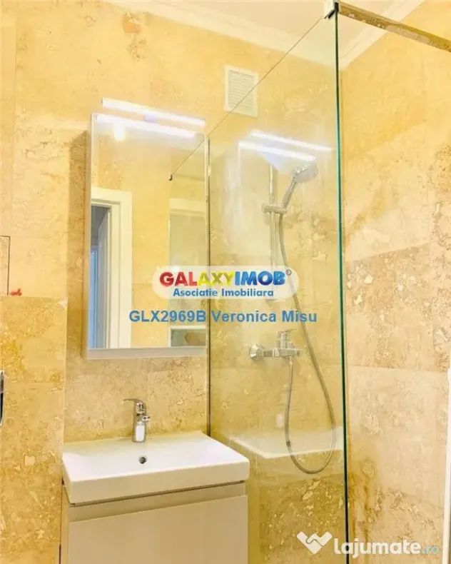 Apartament 3 camere de inchiriat, loc de parcare- 1 Decembri