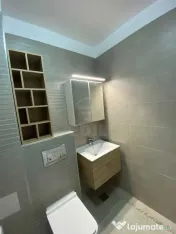 Inchiriere Apartament 2 camere semidecomandat, 56 mp, Eroilor 