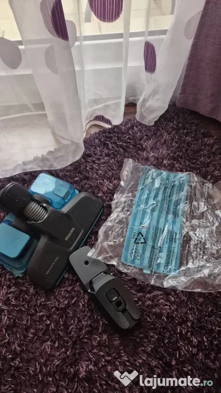 Aspirator Philips vertical fără fir