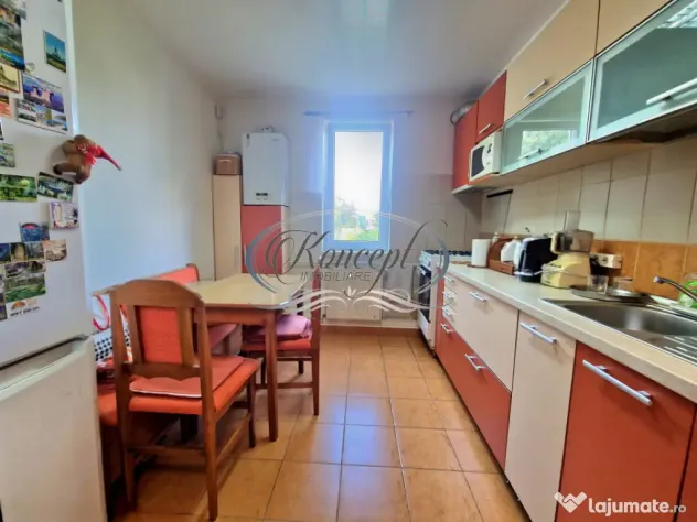 Apartament in zona FSEGA