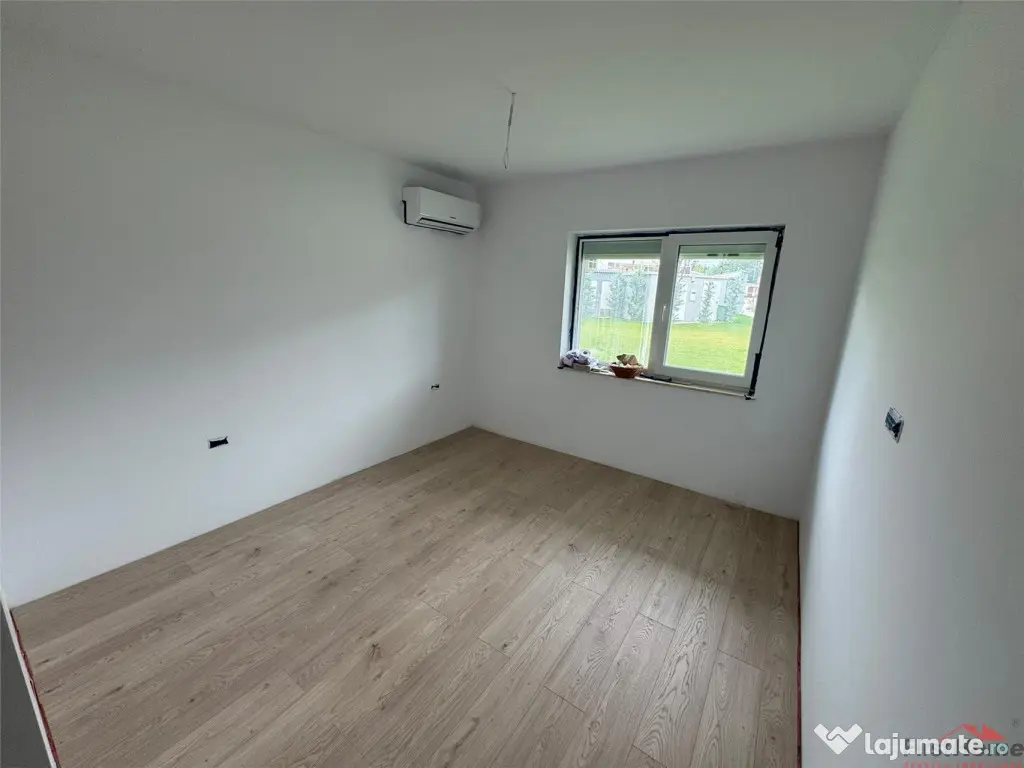 Sp comercial bloc nou, Expres Residence, 100 mp, 2 bai