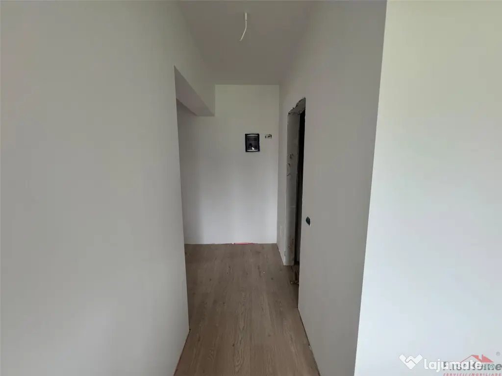 Sp comercial bloc nou, Expres Residence, 100 mp, 2 bai