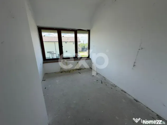 Casa spatioasa cu 5 dormitoare, Teren 1000mp, Butimanu -Ungu - Butimanu (Dambovita)