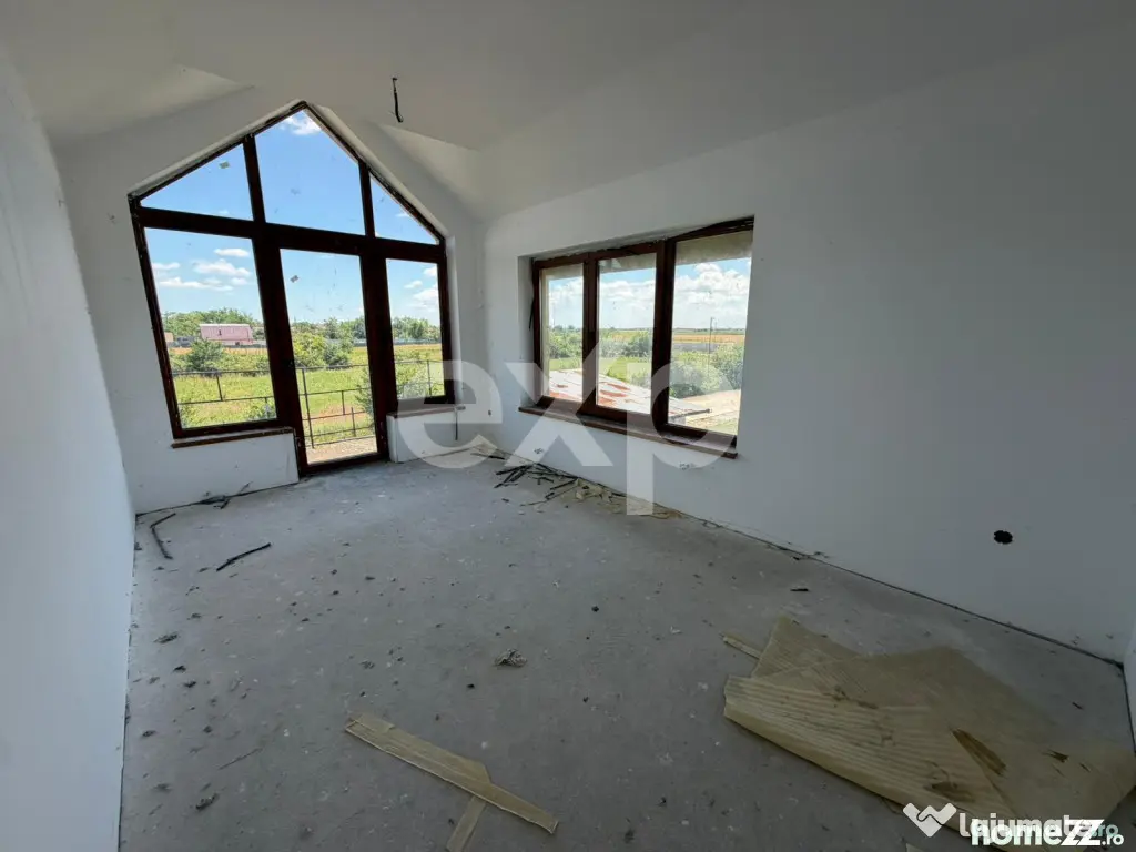 Casa spatioasa cu 5 dormitoare, Teren 1000mp, Butimanu -Ungu - Butimanu (Dambovita)