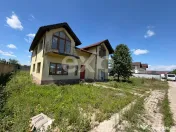 Casa spatioasa cu 5 dormitoare, Teren 1000mp, Butimanu -Ungu