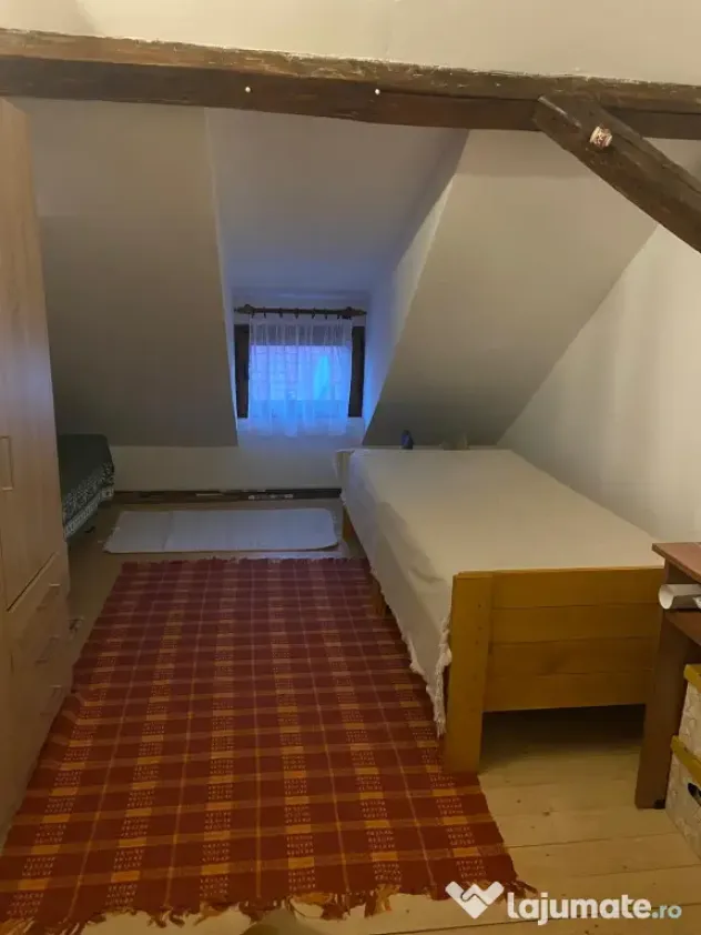 Casă de vânzare B-dul Independenței