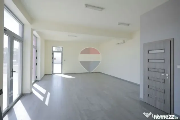 De închiriat – Spațiu comercial cu depozit, 456 mp, z... - Oradea (Bihor)