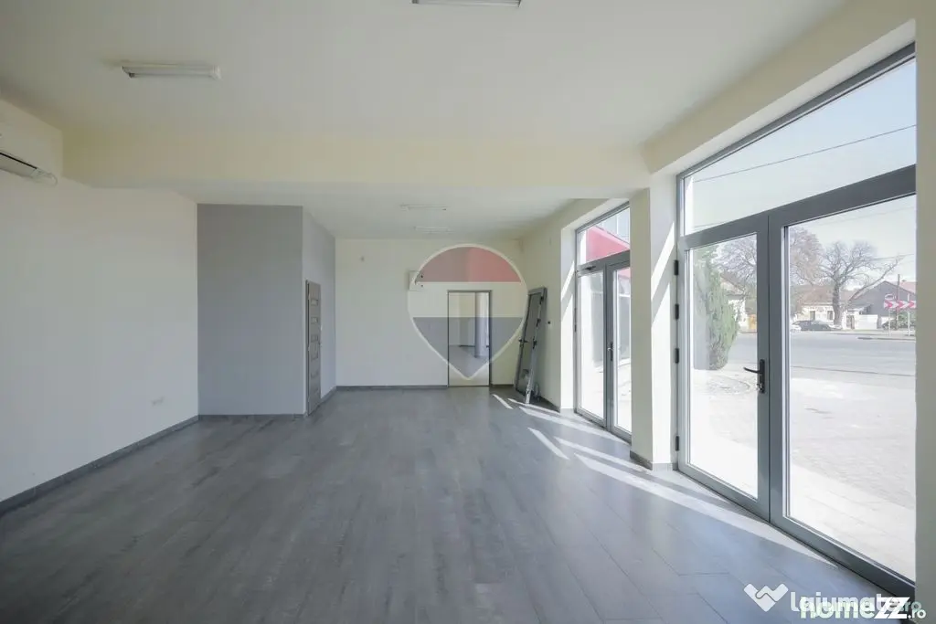 De închiriat – Spațiu comercial cu depozit, 456 mp, z... - Oradea (Bihor)