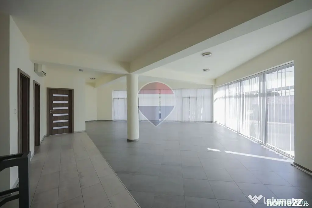 De închiriat – Spațiu comercial cu depozit, 456 mp, z... - Oradea (Bihor)