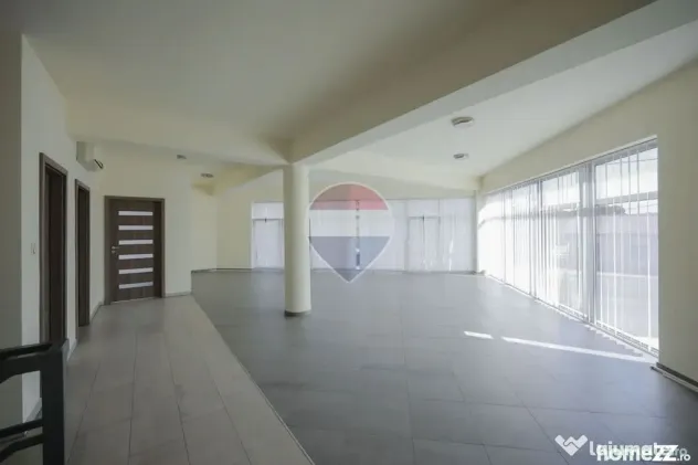 De închiriat – Spațiu comercial cu depozit, 456 mp, z... - Oradea (Bihor)