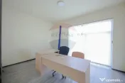 De închiriat – Spațiu comercial cu depozit, 456 mp, z...
