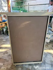 Comodă înaltă albastră