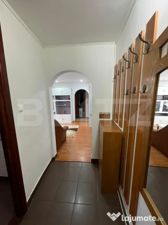 Apartament 2 camere, parter - zona Burdujeni