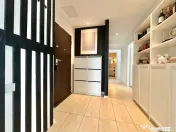 COSMOPOLIS - Apartament cu 3 camere, terasa si 2 locuri d... 