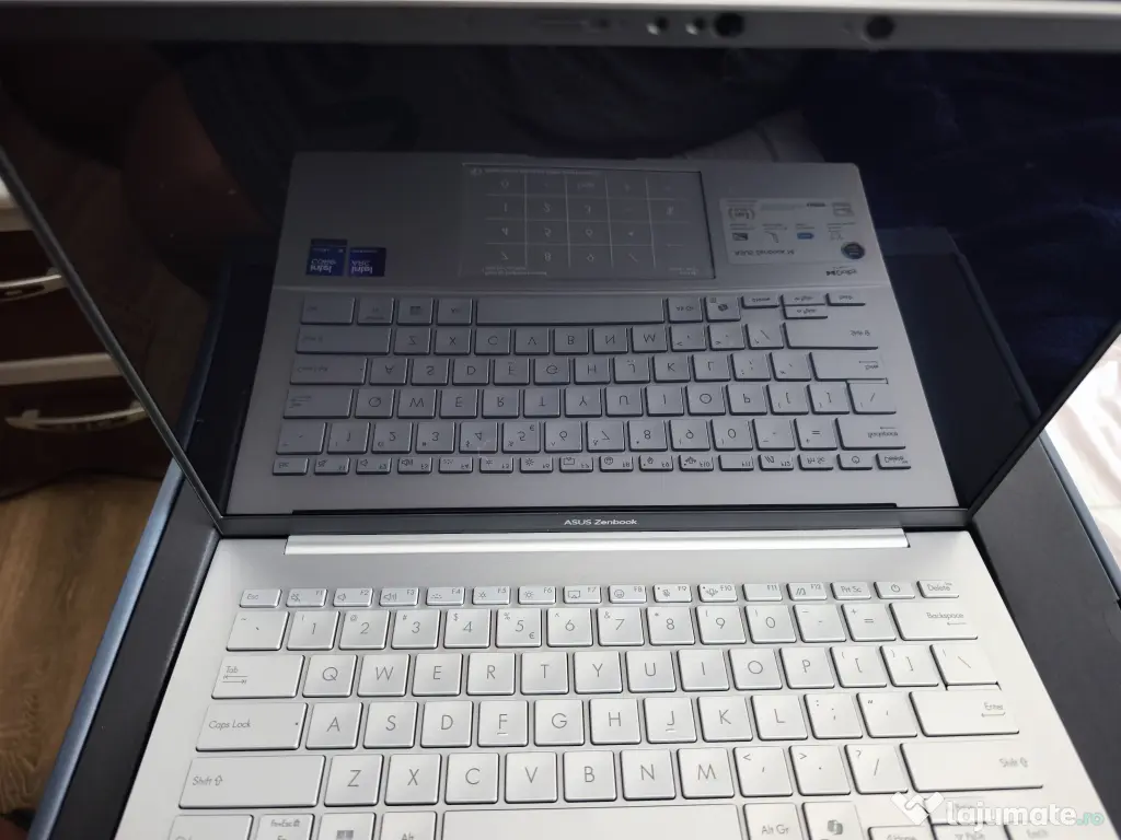 Laptop Asus ZENBOOK, NOU!!!