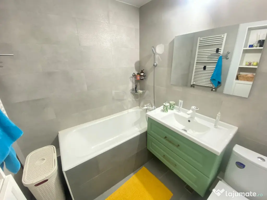 3 camere-Decomandat- Centrala Proprie-Etajul 2 din 8 - Rahov