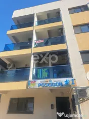 De vânzare apartament 2 camere, 60 m², in bloc tip vila, E