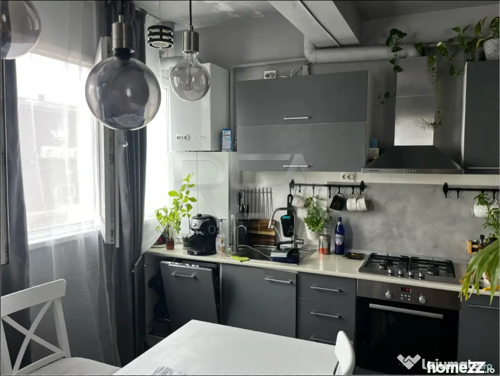 Duplex 2 Camere + loc de parcare - Bucuresti (Bucuresti-Ilfov)