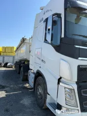 Semiremorca Schmitz, an 2023, unic proprietar. VOLVO FH 460, an 2014, Euro 6 