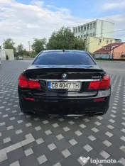 BMW 740d 3.0d 306cp 