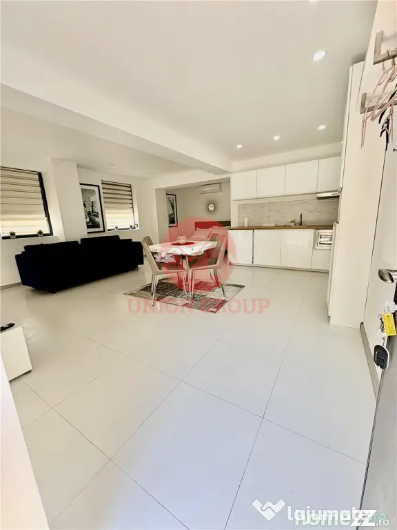 Studio Premium de in Neptun, Loc de Parcare