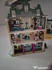 LEGO® Friends - Emma's Art School (41711) 