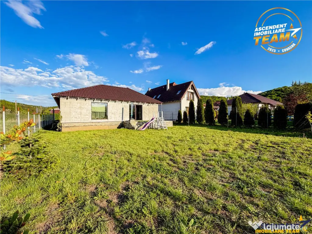 Casa noua, spatioasa, panorama superba, Benedek Mezo, Sfantu