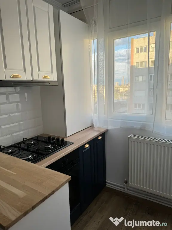 Proprietar – Apartament 3 camere decomandat