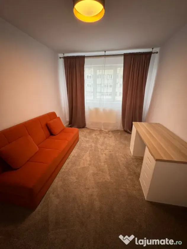 Proprietar – Apartament 3 camere decomandat