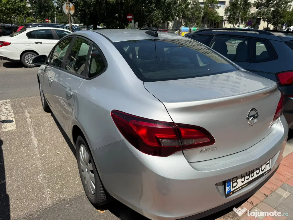 Opel Astra J Sedan 1.4 Turbo 140 CP – 2018