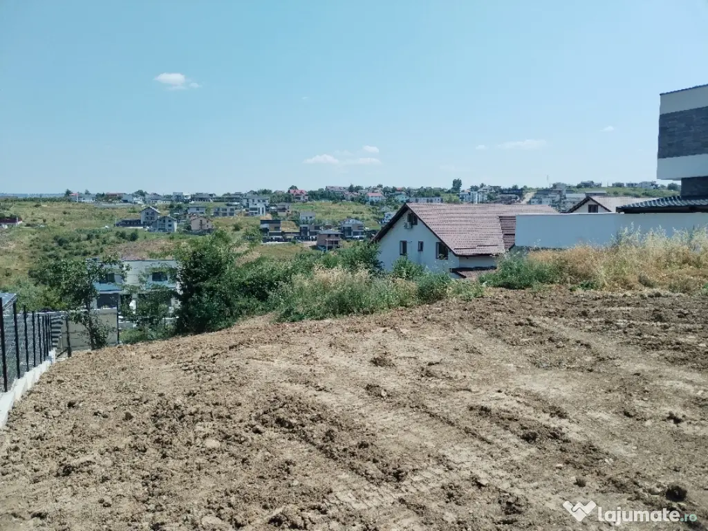 Teren 900mp intravilan Hlincea Cetatuia