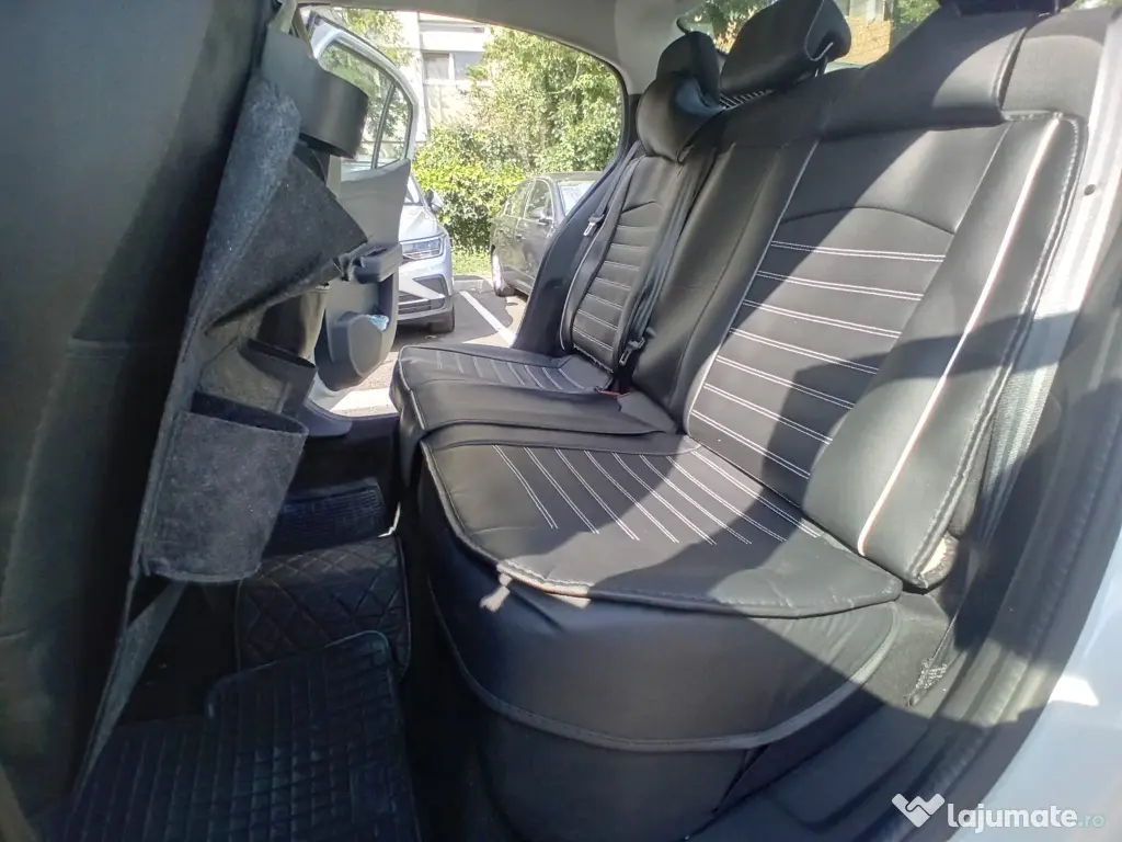 Vând Dacia Logan 3
