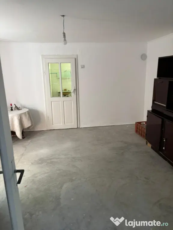 Casa cu 4 camere comuna Dabaca jud. Cluj
